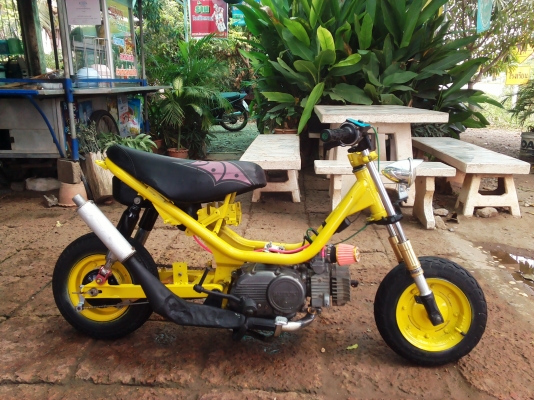 ขายชิปปี้ เครื่องRc100 เครื่องฟิตใหม่ สีทำใหม่ คาบูใหม่ (ไม่มี ท.บ.เเต่ออกใบซื้อขายให้ครับ) เอาไว้ขี่เล่นในหมู่บ้านหรือจ่ายตลาด ค่าตัว 7500 บาทไทย