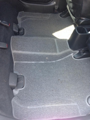 ขาย HONDA JAZZ สีขาว