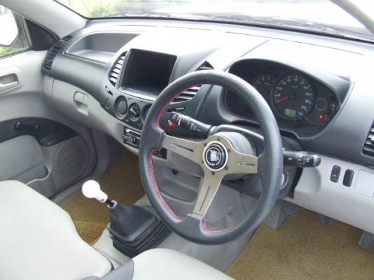 ขายรถกระบะ Mitsubishi triton 2.5 commonrail ตอนเดียว