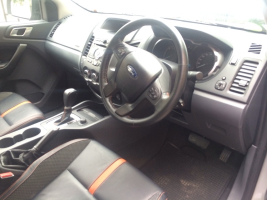 FORD RANGER 3.2 ขับ 4 ออโต้ ท๊อปสุด FORD RANGER 3.2 ขับ 4 ออโต้ ท๊อปสุด