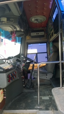 รถบัส2 ชั้น ดาวน์ 400,000 ผ่อนเดือนละ 25,000