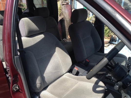 ขายครับ mitsubishi. Spacwagon. ตัวแรก ปี 93 ออโต้ แกส เครื่องดี แอรหนาว ช่วงล่างได้ วิ่งไกล สบาย ประหยัดสุดๆ 7ที่นั่งเบาะพับได้ ไฟฟ้าครบๆ แม๊ก4 ล้อ สีดี ภายในสวย. พร้อมใช้ ราคาแสนถูก แค่ 89000 085-359-4089 กอล์ฟครับ ดูรถ สายไหม วงศกร