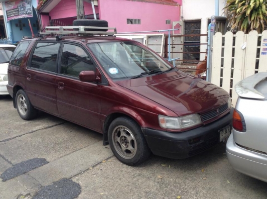 ขายครับ mitsubishi. Spacwagon. ตัวแรก ปี 93 ออโต้ แกส เครื่องดี แอรหนาว ช่วงล่างได้ วิ่งไกล สบาย ประหยัดสุดๆ 7ที่นั่งเบาะพับได้ ไฟฟ้าครบๆ แม๊ก4 ล้อ สีดี ภายในสวย. พร้อมใช้ ราคาแสนถูก แค่ 89000 085-359-4089 กอล์ฟครับ ดูรถ สายไหม วงศกร