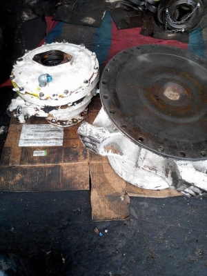 จำหน่ายลูกปืนคอโม่่และรับซ่อมลูกปืนเกียร์โม่ลูกปืนมอเตอร์ปั้มโม่่