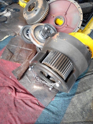 จำหน่ายลูกปืนคอโม่่และรับซ่อมลูกปืนเกียร์โม่ลูกปืนมอเตอร์ปั้มโม่่