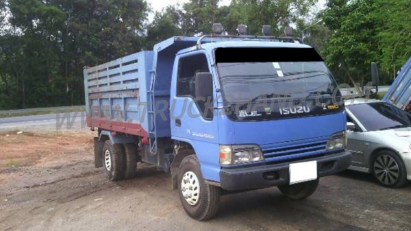 รถบรรทุก 6 ล้อดัมพ์ ISUZU NQR  ปีจดทะเบียน 2548