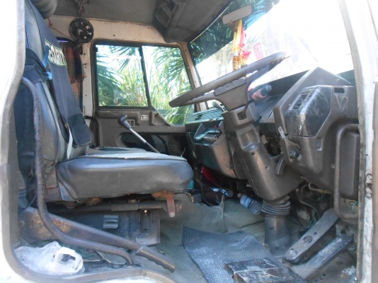 ต้องการขาย 10 ล้อ FUSO 170 แรง ปี2545 ต้องการขาย 10 ล้อ FUSO 170 แรง ปี2545