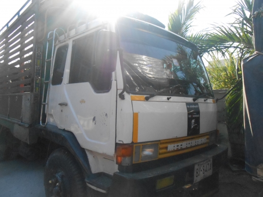 ต้องการขาย 10 ล้อ FUSO 170 แรง ปี2545