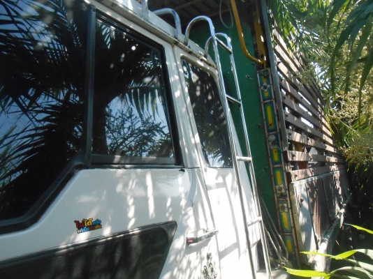 ต้องการขาย 10 ล้อ FUSO 170 แรง ปี2545 ต้องการขาย 10 ล้อ FUSO 170 แรง ปี2545