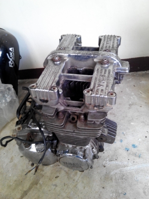 ขายเครื่อง yamaha xj 400 cc แยกฝาสูบ ฝาวาล์ว ราคาคุยกันครับ ขายเครื่อง yamaha xj 400 cc แยกฝาสูบ ฝาวาล์ว ราคาคุยกันครับ