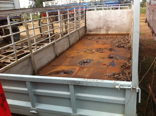 กระบะคาร์โก้ แผงเหล็ก ยกลงจาก ISUZU FRR ขนาด 0.80 X 5.80 X 2.15 เมตร กระบะคาร์โก้ แผงเหล็ก ยกลงจาก ISUZU FRR ขนาด 0.80 X 5.80 X 2.15 เมตร