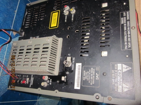 เครื่องเสียง JVC + ลำโพง 2 ข้าง สมบูรณ์ครับผม