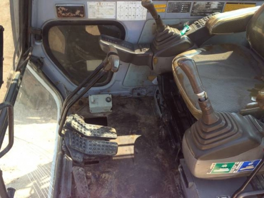 ขายรถแบคโฮ HITACHI EX120-2 ระบบไฟฟ้าเต็ม รถนอกนำเข้าสภาพสวย มี VDO การทำงานครับ ขายรถแบคโฮ HITACHI EX120-2 ระบบไฟฟ้าเต็ม รถนอกนำเข้าสภาพสวย มี VDO การทำงานครับ