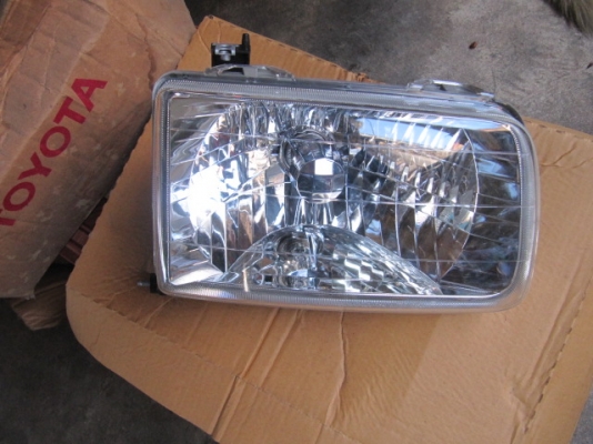 โคมไฟหน้าไทเกอร์(แท้)