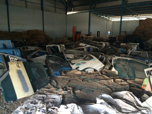 แสงฟ้าเต้นรถ///จำหน่ายรถบรรทุกมือสองทุกชนิดและ หัวเก๋งเก่าญี่ปุ่นทุ