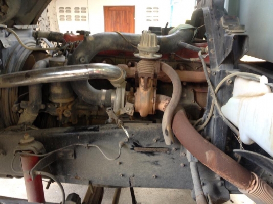 อีซุซุ ร๊อก240