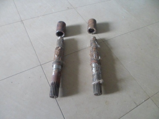 เพลาตัวเดิน  PC  120-6