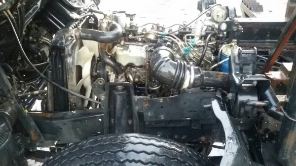 ISUZU-NKR.6ล้อ.ดั้ม.เครื่อง120ฝาขาวสภาพสวยมากพร้อมใช้..