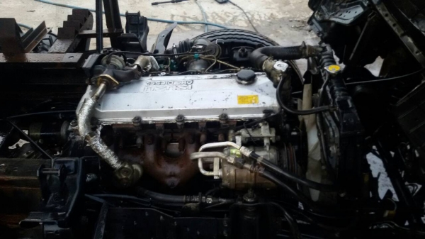 ISUZU-NKR.6ล้อ.ดั้ม.เครื่อง120ฝาขาวสภาพสวยมากพร้อมใช้..