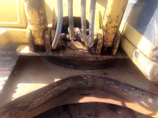 ***ขายแล้วครับขอบคุณ Truck2hand ขายแบคโฮ KOMATSU PC120-6 Japan Original S.No.46227ไฟฟ้าตัดมอเตอร์คันเร่ง เครื่องเดิม ปั้มเดิม เครื่องKOMATSU S4D95L-85HP 4สูบ เครื่องดี แรงดี แน่น ปั้มดี แรง ทำงานดี เร็ว บูมอาร์มสวยไม่ปะไม่ดาม บุ้งกี๋ดียังหนา เอวดีแน่นดี ไ