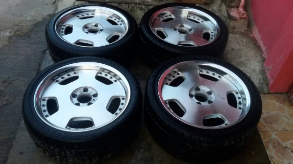 ล้อvip แท้ 2 ชิ้น ขอบ 18 หน้า 8 หลัง 9 /  5รู114