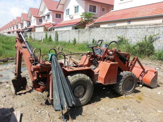 ขายรถตักหน้าขุดหลัง KUBOTA 2 เพลา ราคา 160000