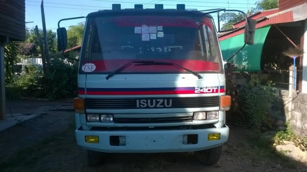 ขาย ROCKY 175 ดั้ม 2 เพลา คัสซีดี เครื่อง 6BG1 175 แรงม้า สโลว์กลาง เบรคลมดัน พาวมาลัยพาวเวอร์ ทะเบียนพร้อมโอน ราคาต่อรองได้