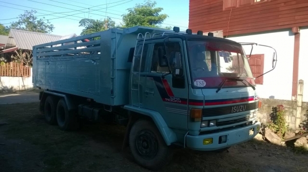 ขาย ROCKY 175 ดั้ม 2 เพลา คัสซีดี เครื่อง 6BG1 175 แรงม้า สโลว์กลาง เบรคลมดัน พาวมาลัยพาวเวอร์ ทะเบียนพร้อมโอน ราคาต่อรองได้