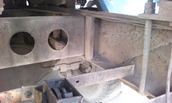 ขายด่วนรถสิบล้อKT925รถบรรทุกนํ้ามันบรรจุ16000ลิตรเพลา1