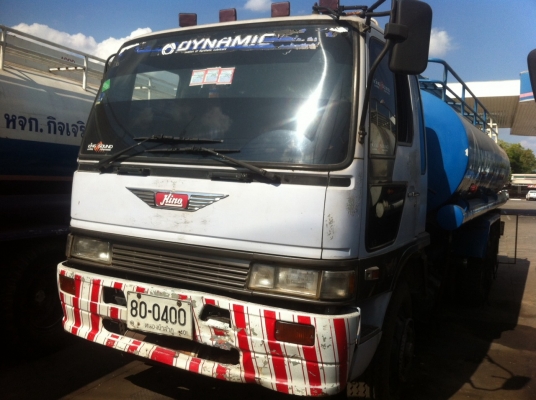 ขายด่วนรถสิบล้อKT925รถบรรทุกนํ้ามันบรรจุ16000ลิตรเพลา1