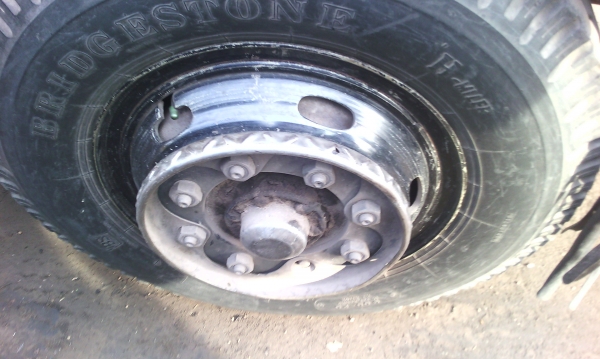 ขายด่วนรถสิบล้อKT925รถบรรทุกนํ้ามันบรรจุ16000ลิตรเพลา1