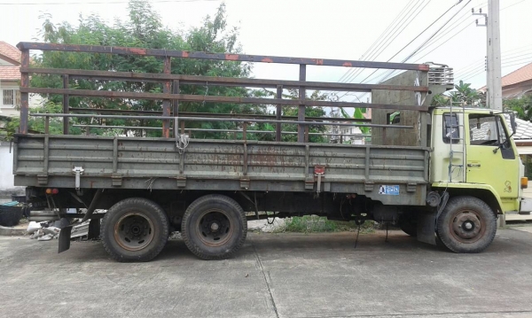 ISUZU.10ล้อร๊อคกี้-เพลาเดียว-เครื่อง6BD1-กะบะยาว7เมตร.ครัชซีสวยครับราคา.395.000.บ