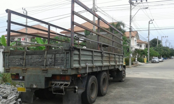 ISUZU.10ล้อร๊อคกี้-เพลาเดียว-เครื่อง6BD1-กะบะยาว7เมตร.ครัชซีสวยครับราคา.395.000.บ