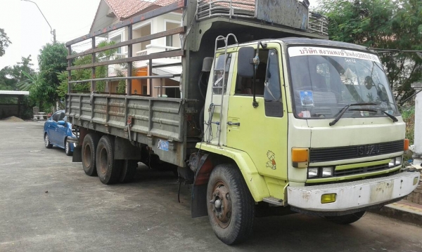 ISUZU.10ล้อร๊อคกี้-เพลาเดียว-เครื่อง6BD1-กะบะยาว7เมตร.ครัชซีสวยครับราคา.395.000.บ