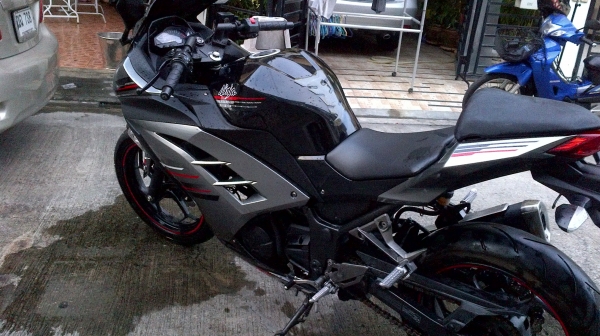 ninja 250 2013 แสนถ้วน 100000 บาท