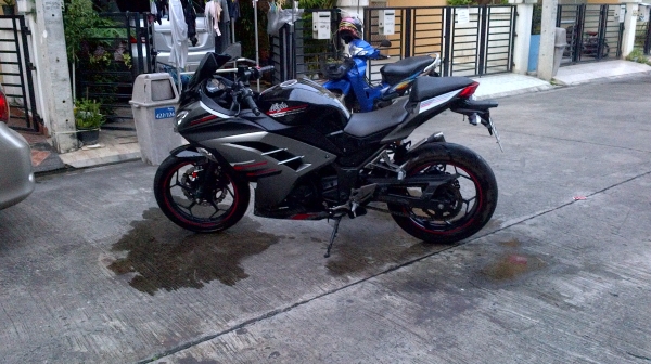 ninja 250 2013 แสนถ้วน 100000 บาท