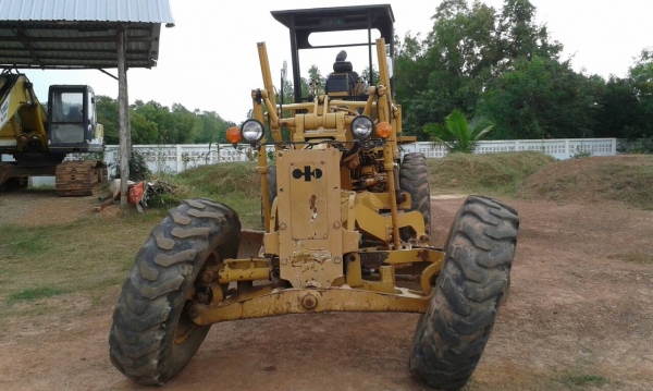 ขายรถเกรด KOMATSU เอวอ่อน