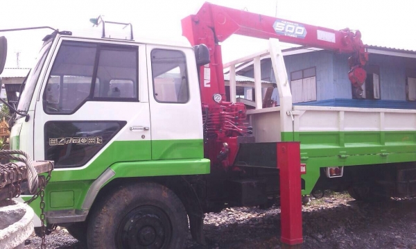 ขายรถบรรทุก 6ล้อ Mitsubishi 240 แรงม้า  พร้อมเอี้ยบเครน5  ตัน Unic