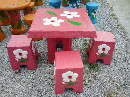 ขายแบบหล่อชุดโต๊ะลายดอกลีลาวดี