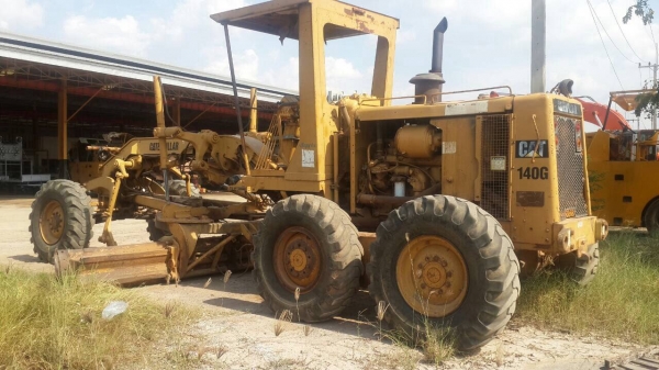 ขายด่วน รถเกรดCAT 140G 5MD พร้อมใช้งานค่ะ ขายด่วน รถเกรดCAT 140G 5MD พร้อมใช้งานค่ะ