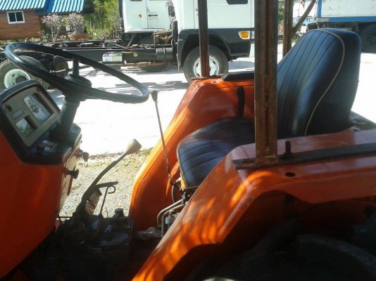 ขายรถไถKUBOTA L2002DT-M 3สูบ 4&times;4โฟร์ อุปกรณ์ โรตารี่ จอบหมุน ผานหลัง ใบดันหน้า เครื่องดี สภาพพร้อมใช้งาน สนใจโทร 090-8588220คุณนะ ID:narong498 หรือ www.truck.in.th/498 หรือ Fb:ณรงค์ ซื้อขายรถมือสอง(เว็บไซต์ส่วนตัว)