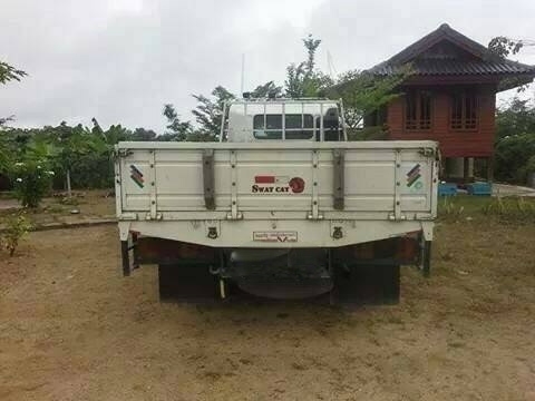 รถฮีโน่  6  ล้อ ไม่ดั้ม 150 แรงม้า. ปี 54  สนใจติดต่อ  081 - 6079515