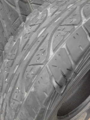 31X10.50R15 DUNLOP GRANDTREK AT3  ชุด 4 เส้น ดอกยางหนา เสมอทั้ง 4 เส้น   TEL.081-427-3941