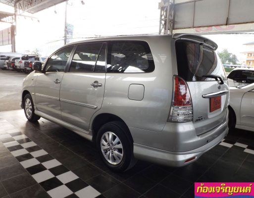 TOYOTA INNOVA 2.0V VVTi TOYOTA INNOVA 2.0V VVTi