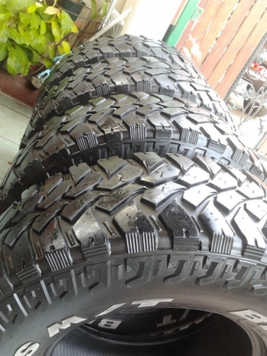 Maxxis  MT764 ขนาด 265/75/16 ปี12 สวยๆ สภาพดี 1ชุด