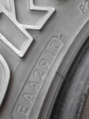 245/70R16 YOKOHAMA GEOLANDAR A/T-S มี 1 เส้น TEL.081-427-3941 245/70R16 YOKOHAMA GEOLANDAR A/T-S มี 1 เส้น TEL.081-427-3941