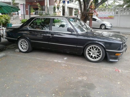 BMW520i E28 BMW520i E28