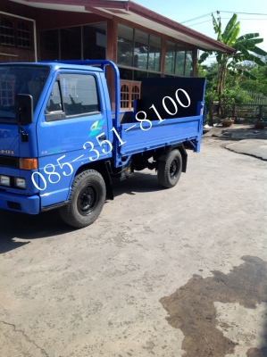 รถบรรทุกสี่ล้อ NKR