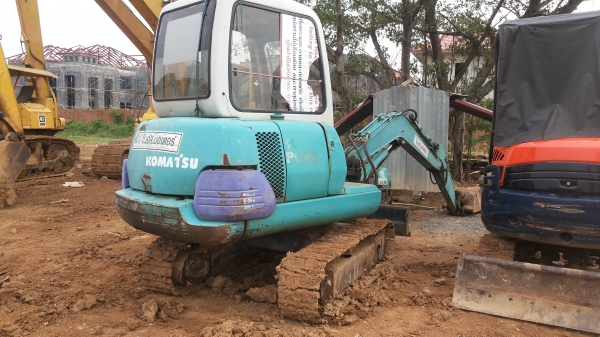 PC30-7E  สภาพสวยมาก ทำบูชสลักทุกจุดแล้วแน่นเหมือนรถไหม่เลย