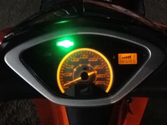 ขายWAVE125iไฟเลี้ยวบังลม